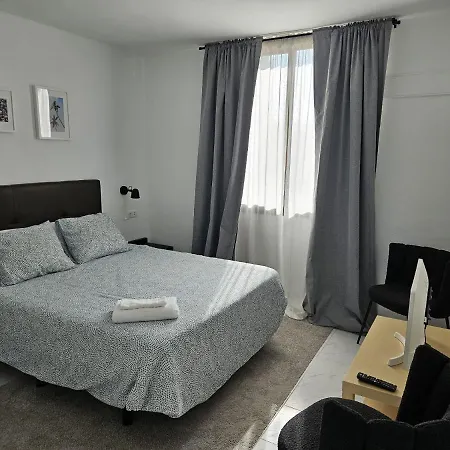 Oceanview Terrace Apartment Fuengirola
